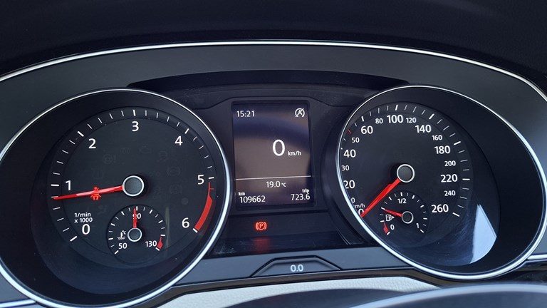 2019 Volkswagen Passat — fotografija 19