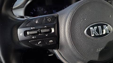 2020 Kia Stonic — sličica 15