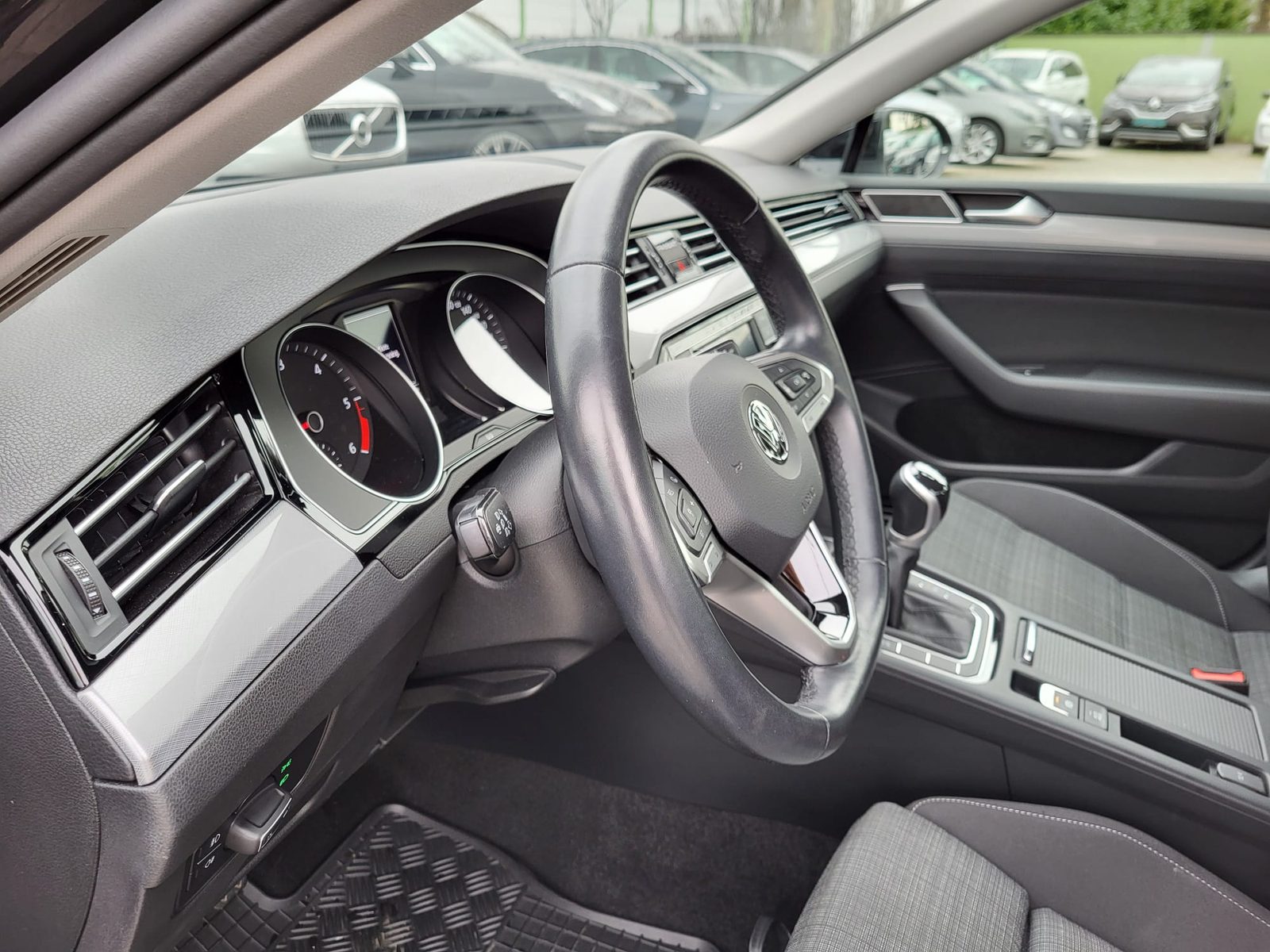 2020 Volkswagen Passat — fotografija 10