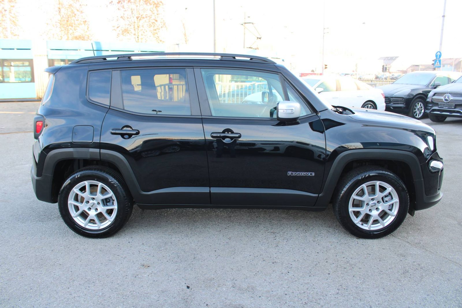 2022 Jeep Renegade — fotografija 4