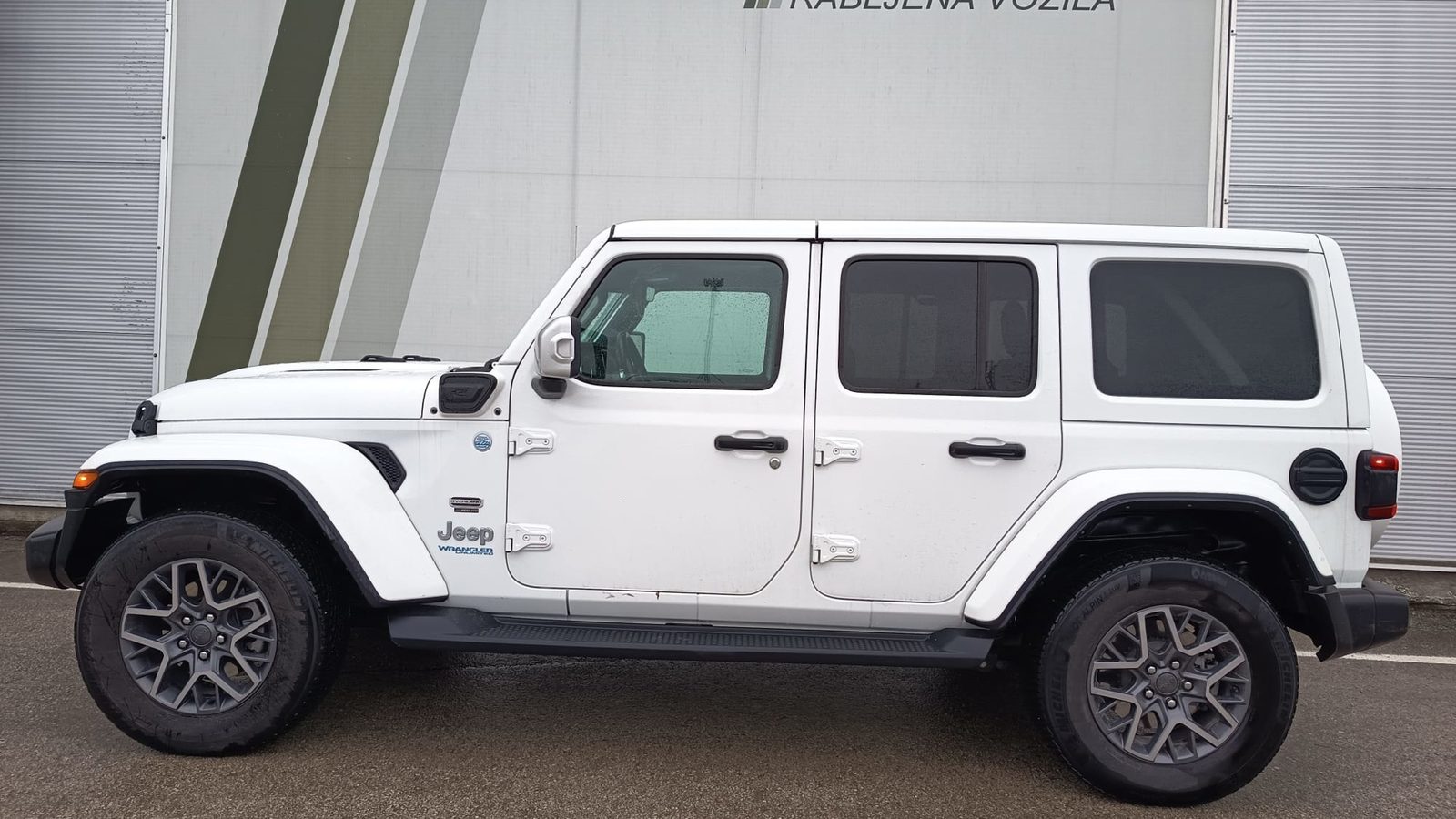 2022 Jeep Cherokee — fotografija 15