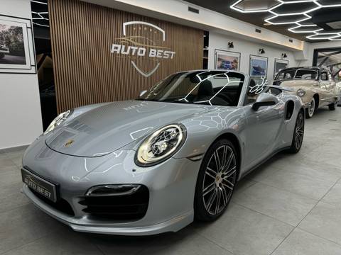 2015 Porsche 911