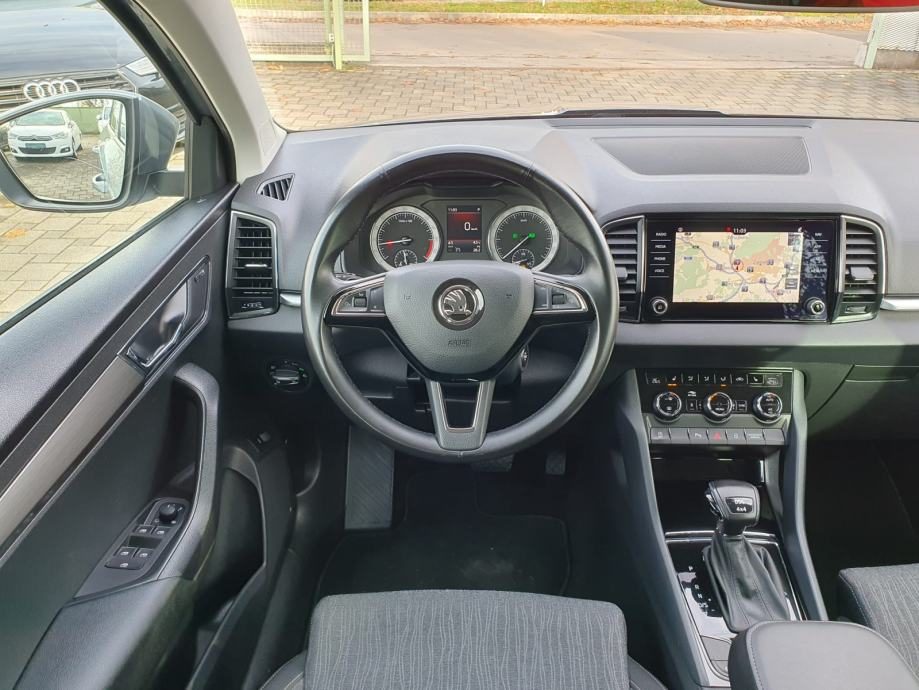 2019 Škoda Karoq — fotografija 10