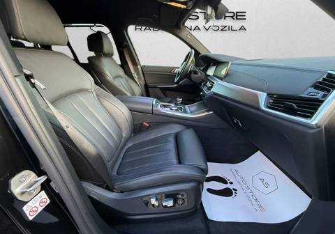 2021 BMW X5 M Sport — sličica 26