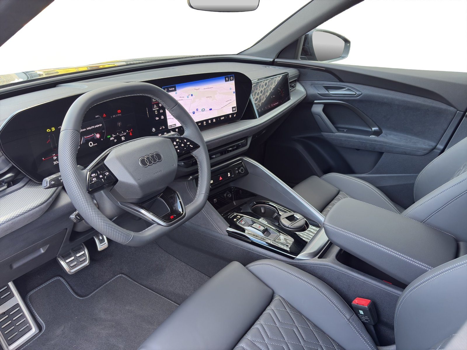2026 Audi SQ5 S line — fotografija 9