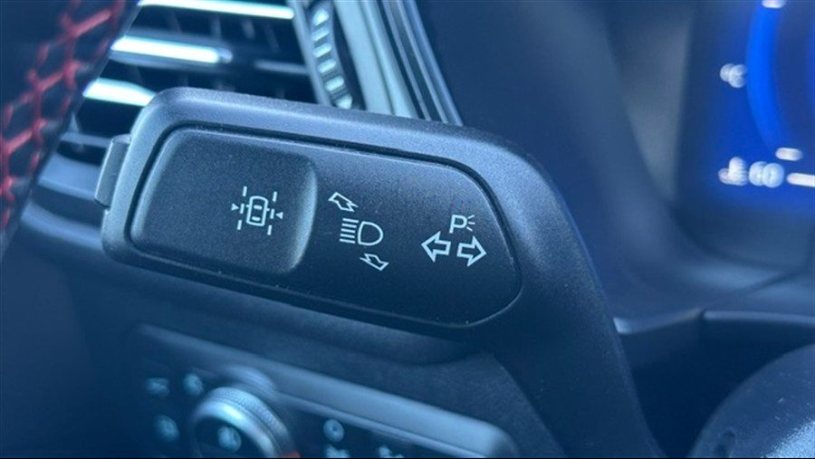 2023 Ford Kuga — fotografija 26