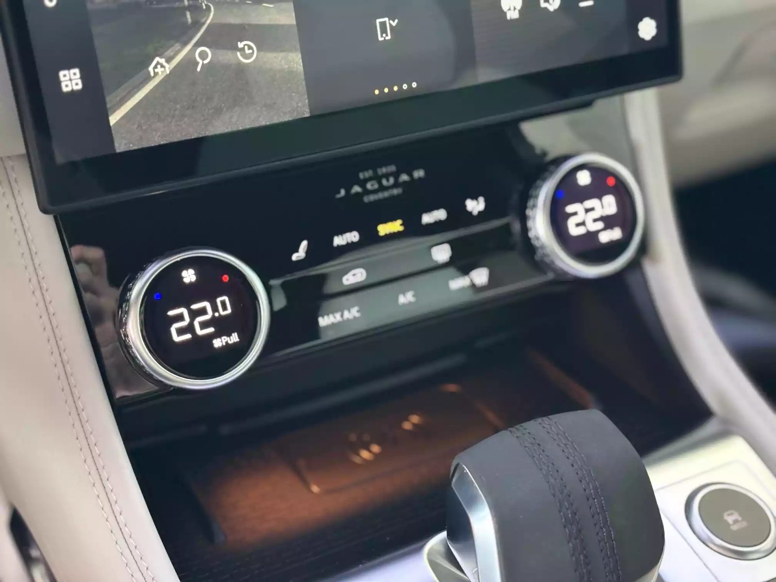 2022 Jaguar F-Pace — fotografija 27