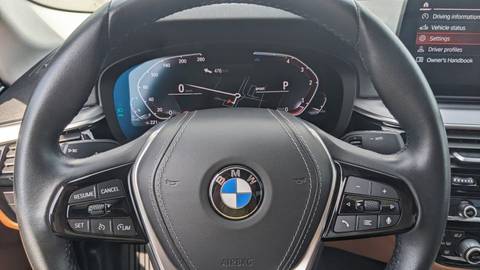 2022 BMW Serija 5 — sličica 22