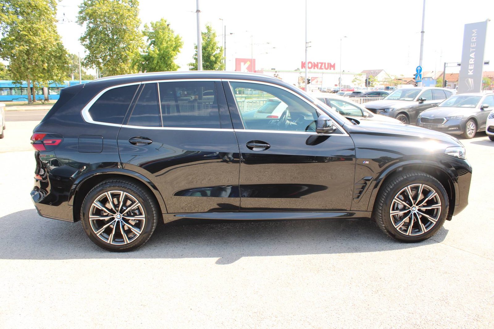 2024 BMW X5 — fotografija 4