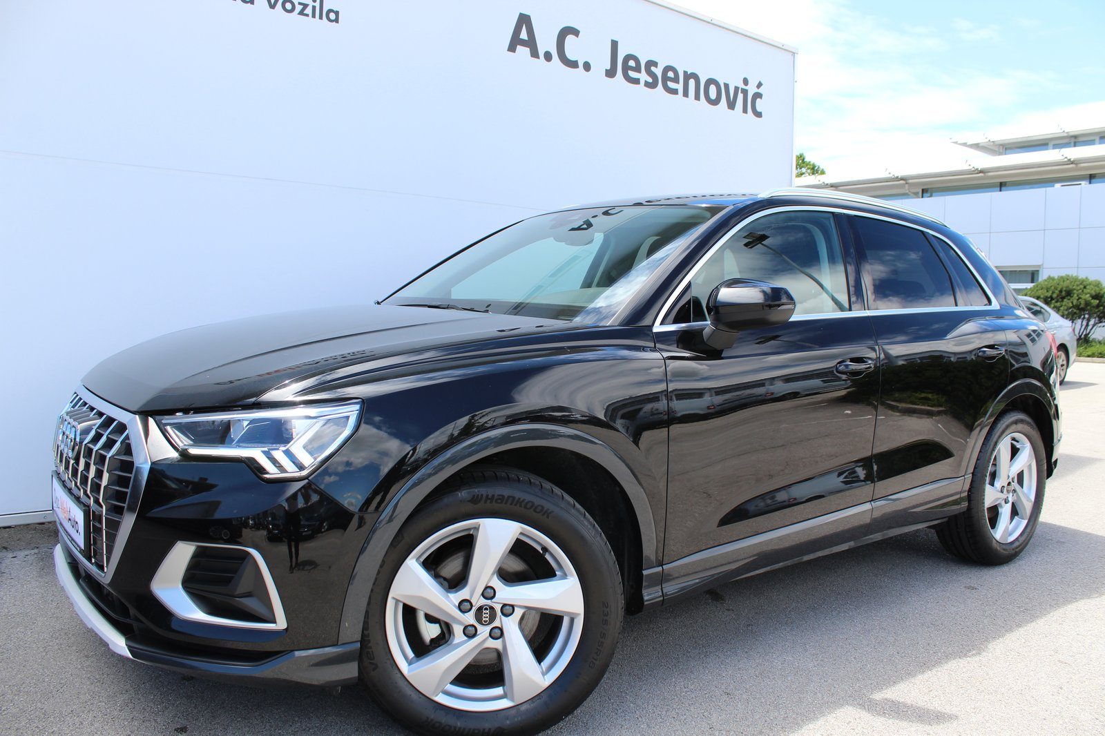 2025 Audi Q3 — fotografija 7