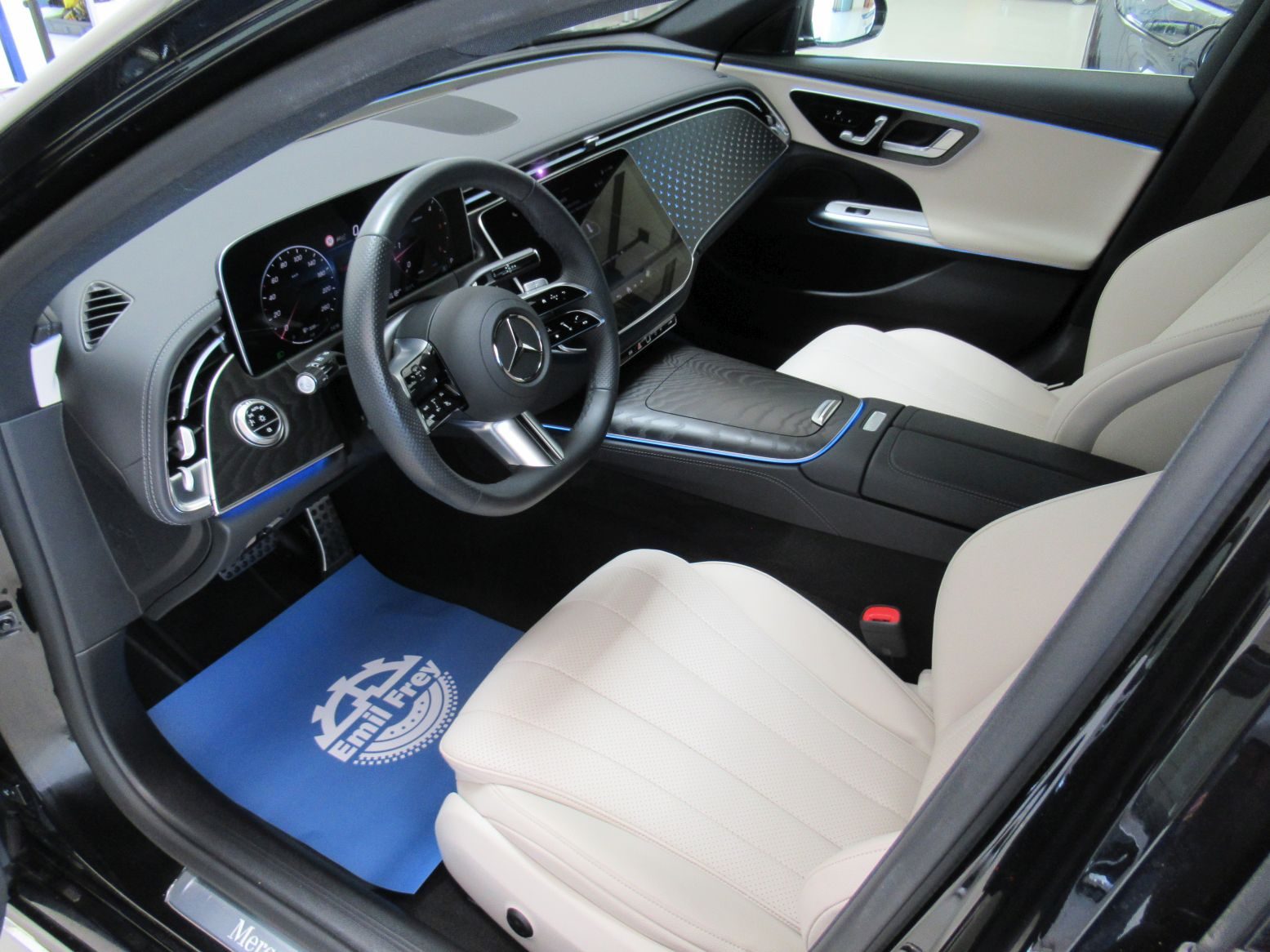 2025 Mercedes-Benz E-klasa AMG Line — fotografija 15