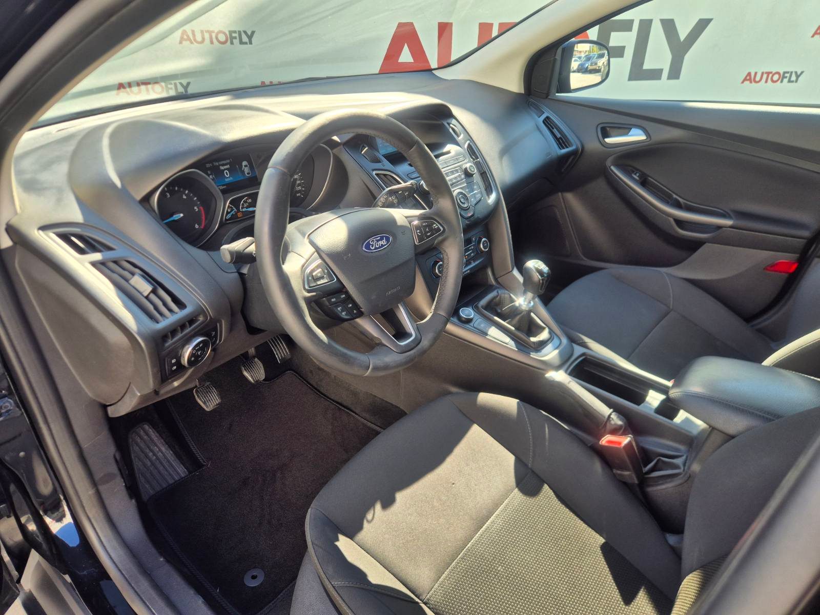 2018 Ford Focus — fotografija 16