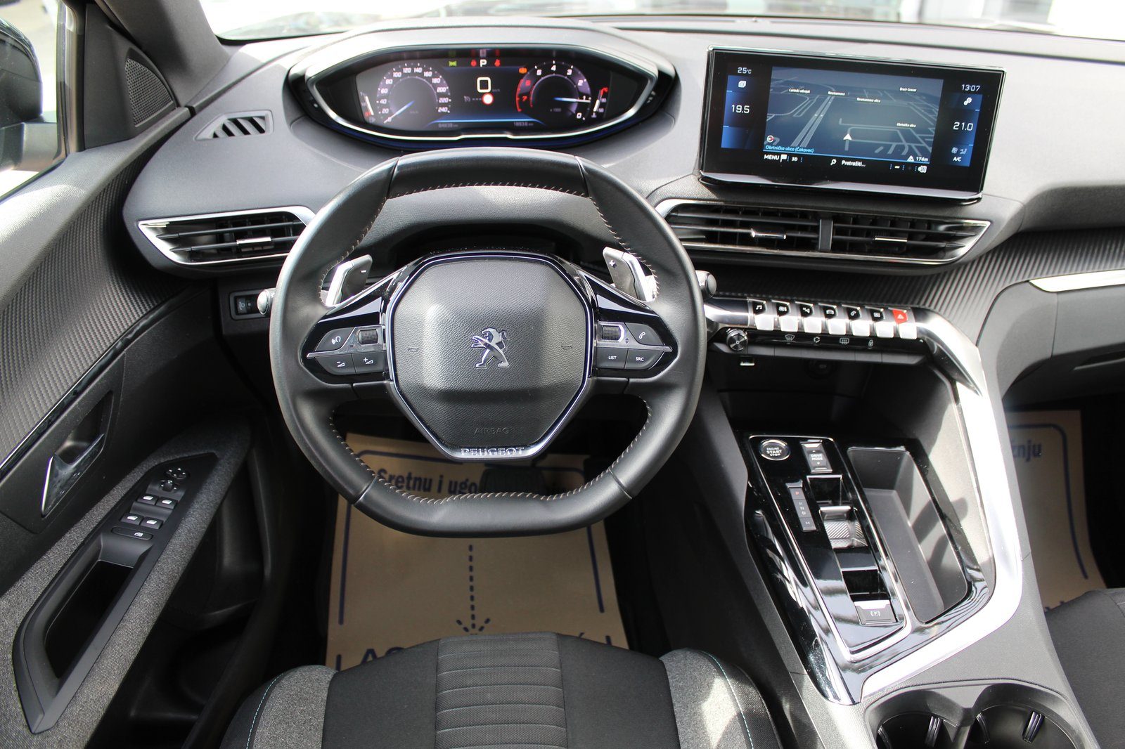2023 Peugeot 3008 — fotografija 10