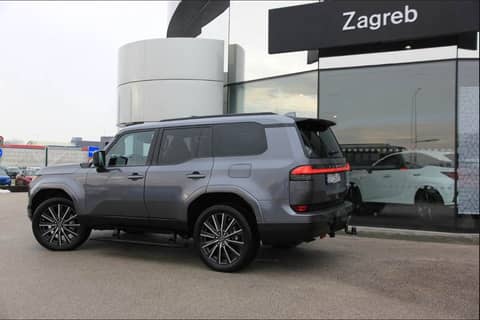 2025 Lexus GX — sličica 3