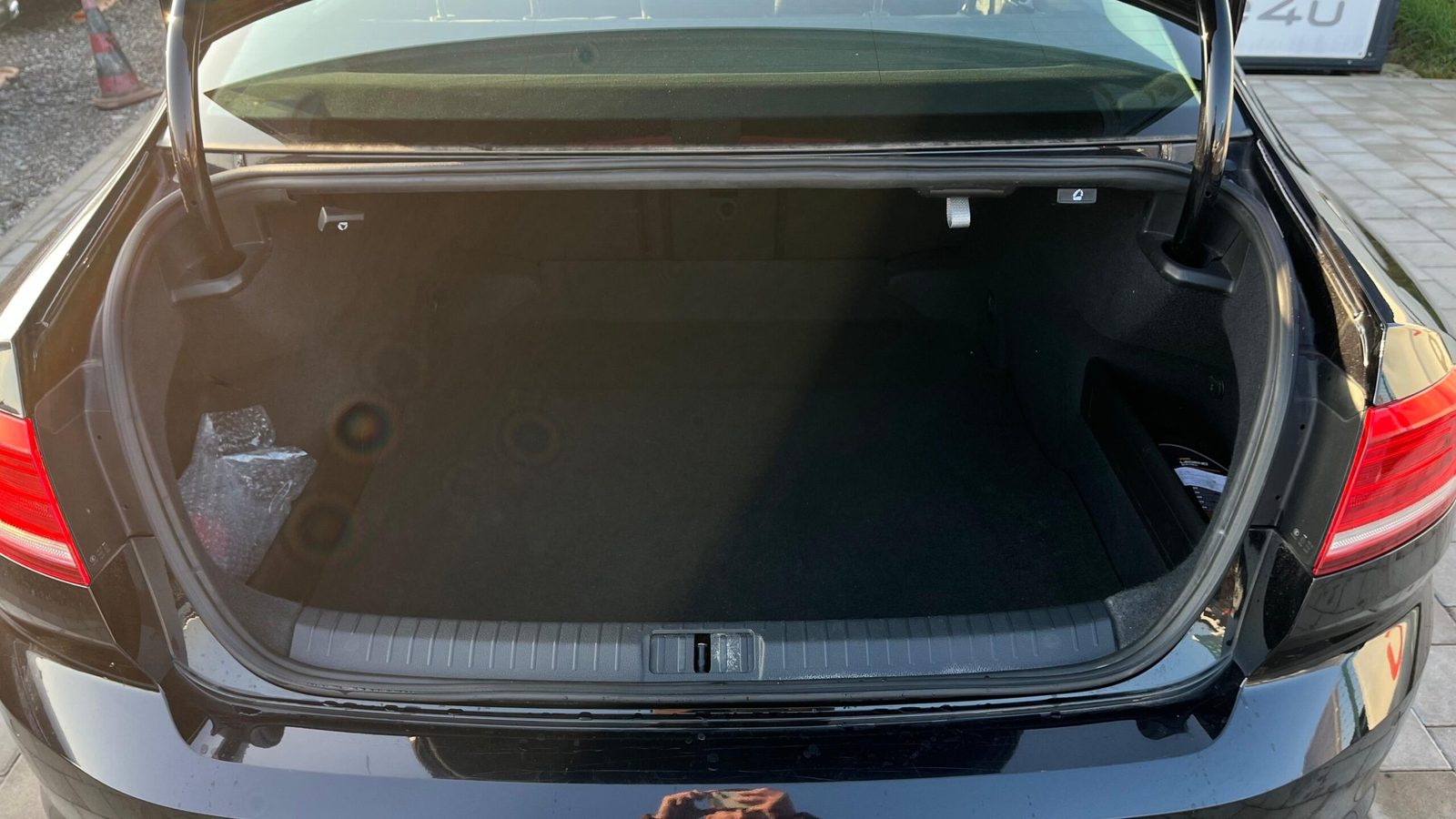 2019 Volkswagen Passat — fotografija 8