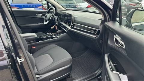 2022 Kia Sportage — sličica 18