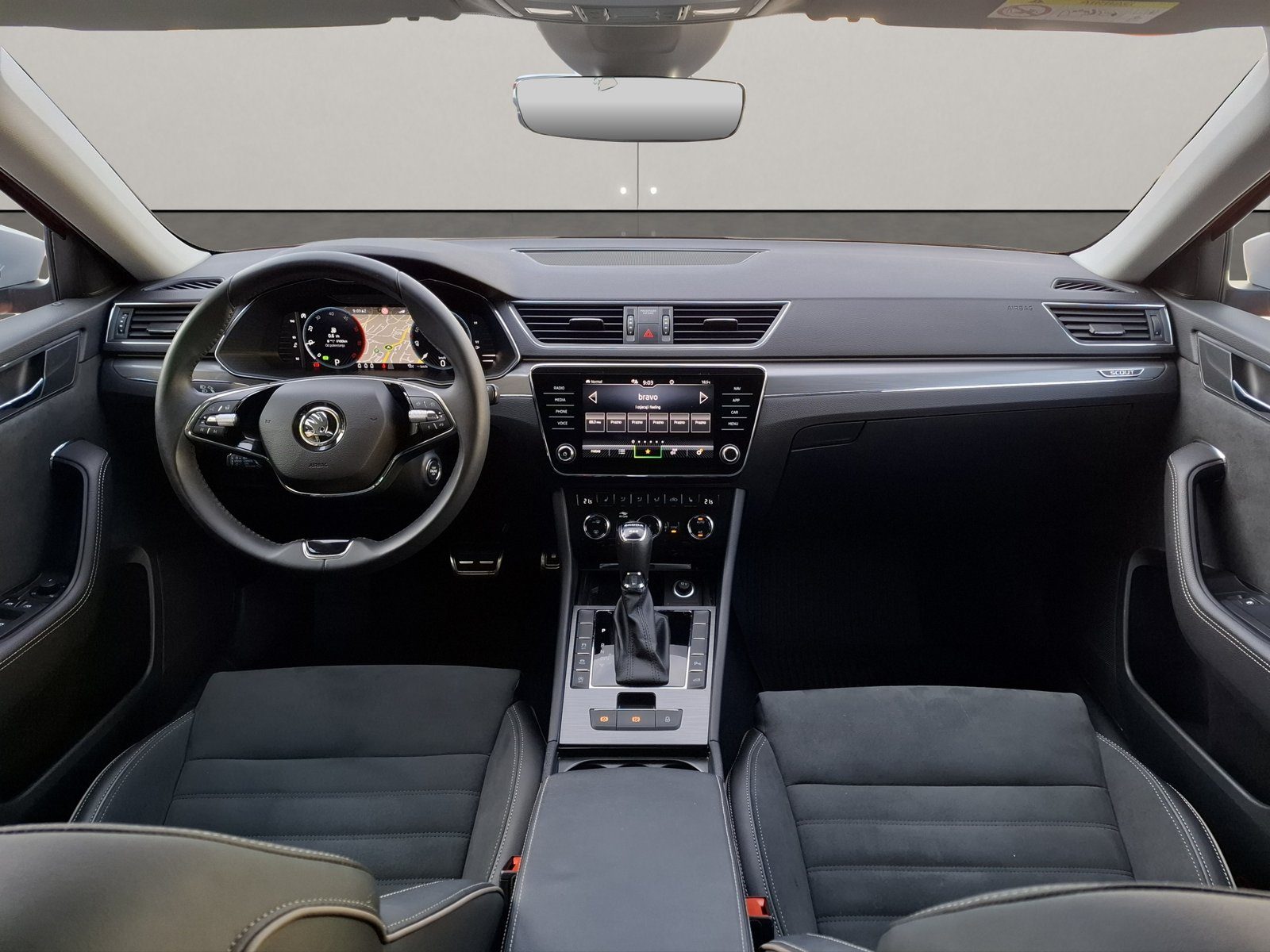 2023 Škoda Superb Combi — fotografija 10