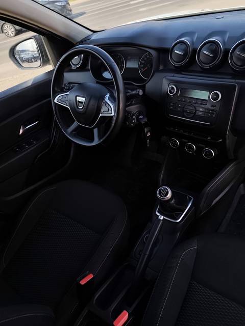 2018 Dacia Duster — sličica 20