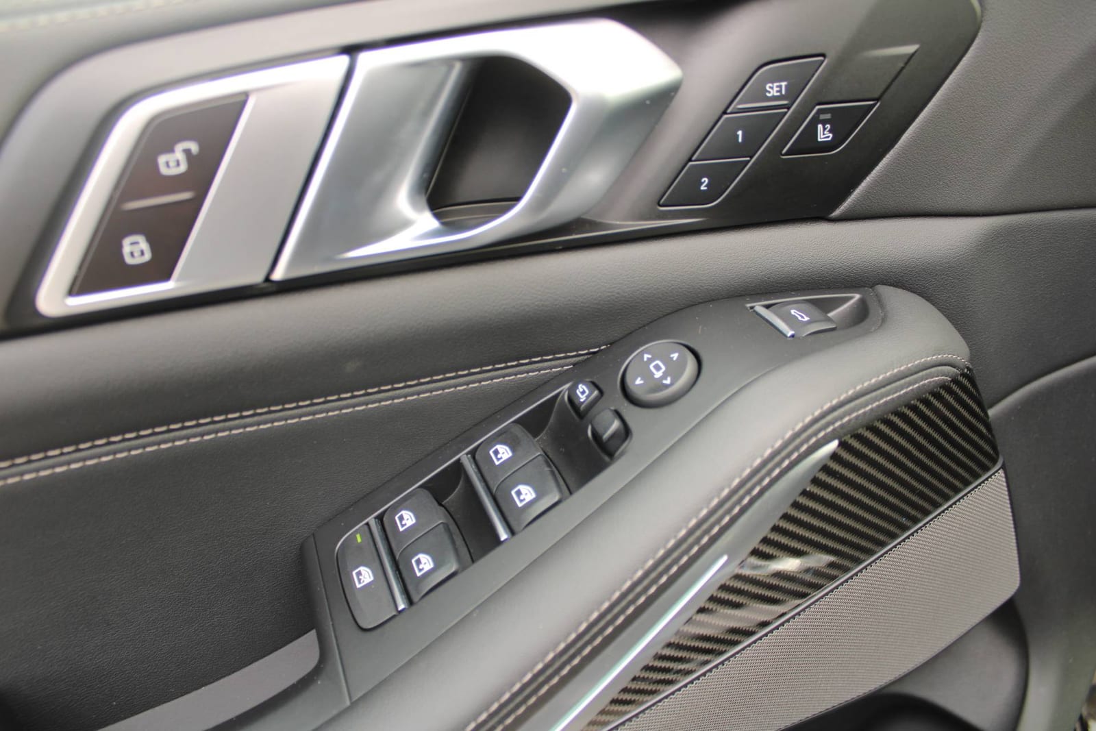 2024 BMW X5 — fotografija 17