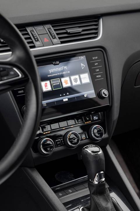 2017 Škoda Octavia — sličica 14