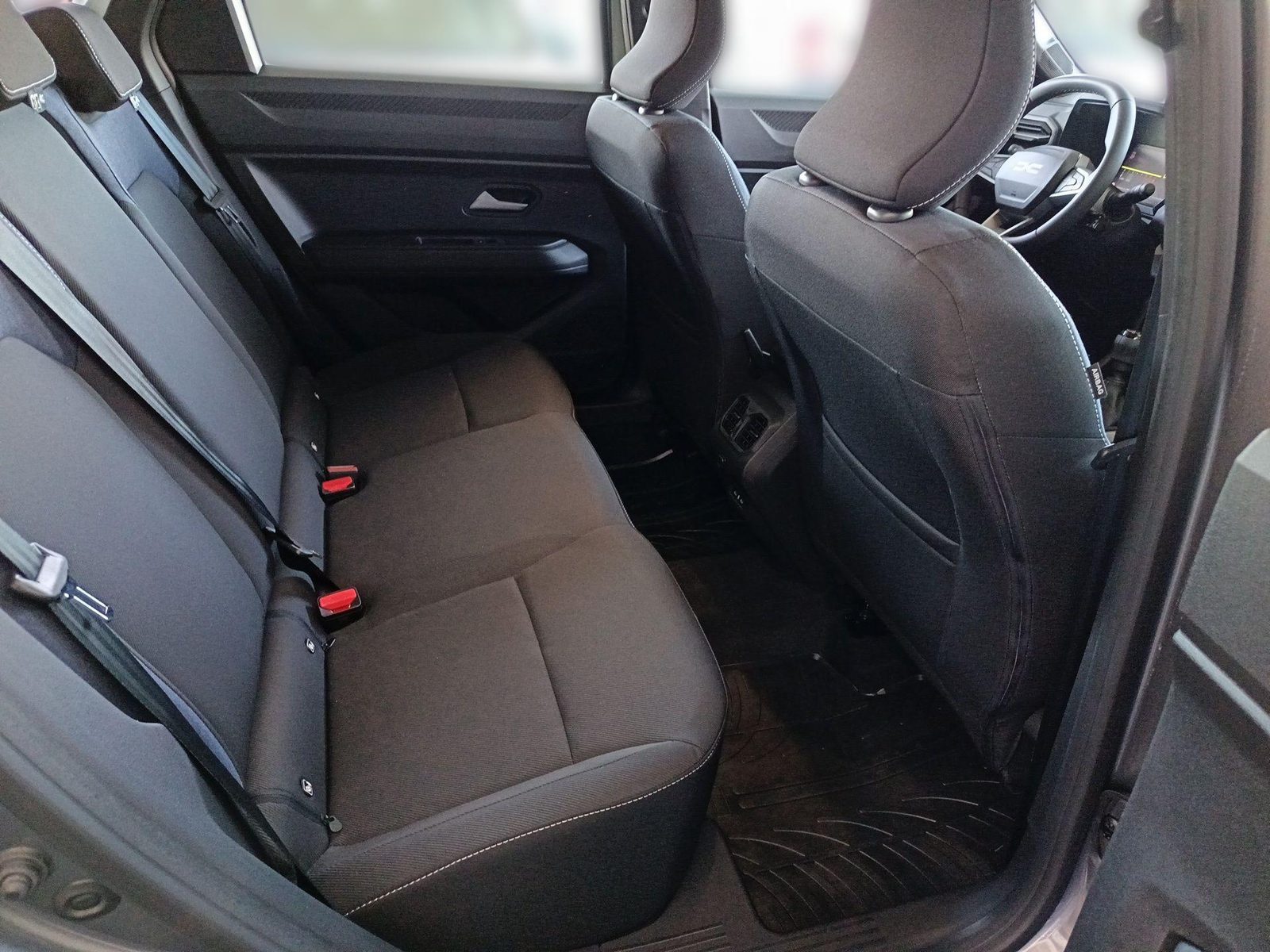 2026 Dacia Bigster — fotografija 14