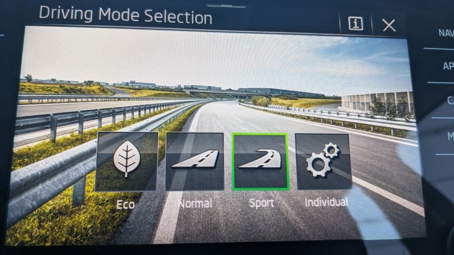 2022 Škoda Kodiaq — fotografija 18
