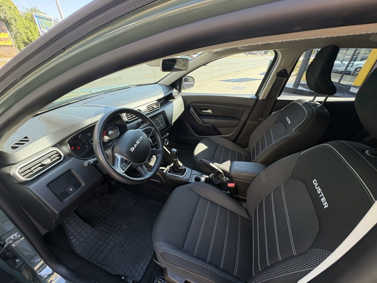 2024 Dacia Duster — fotografija 15