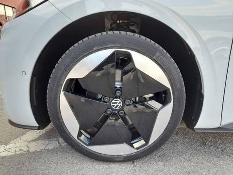 2023 Volkswagen ID.3 — sličica 14