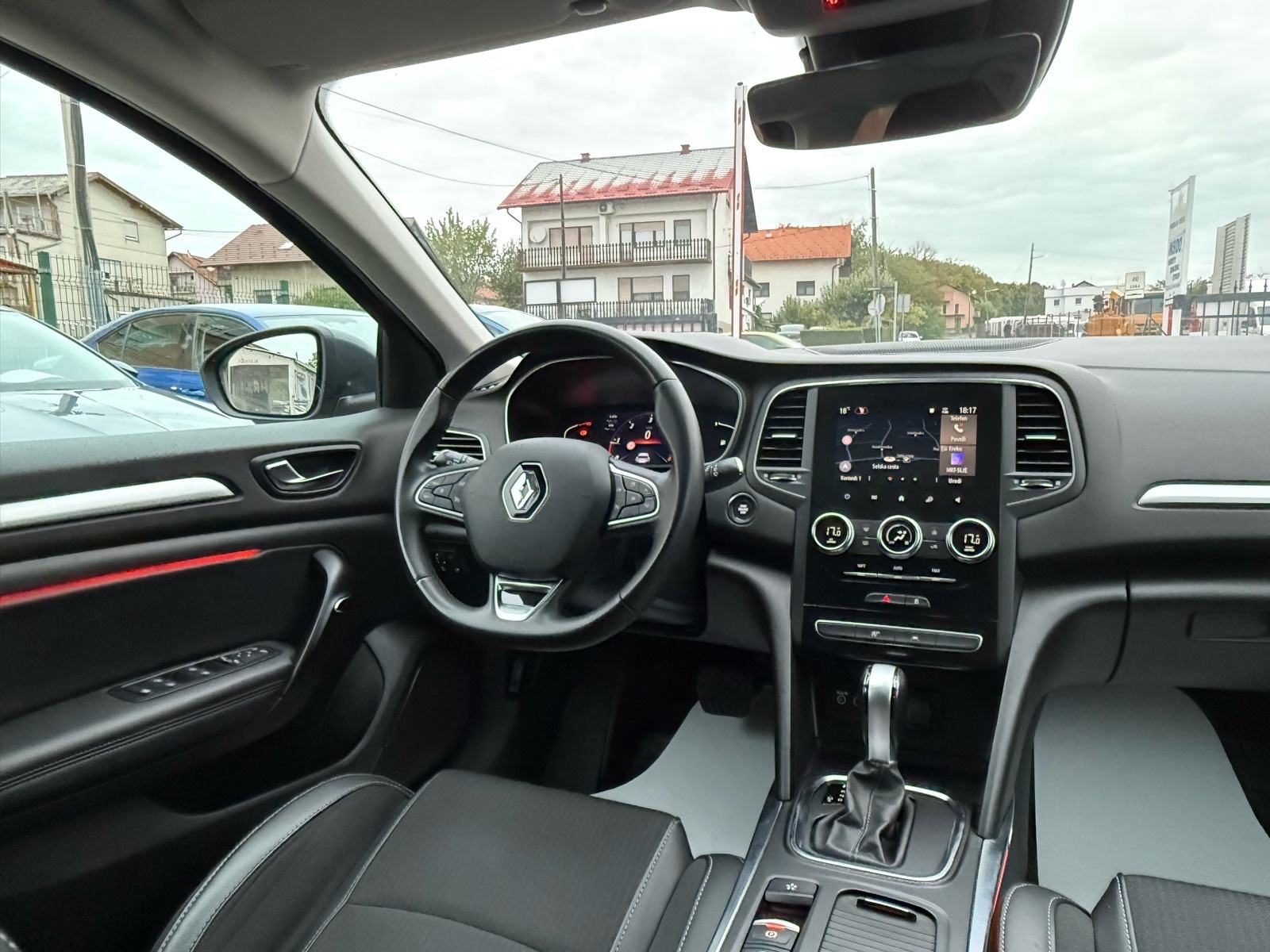 2022 Renault Megane — fotografija 15