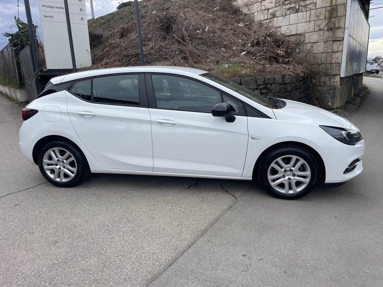 2021 Opel Astra — fotografija 4
