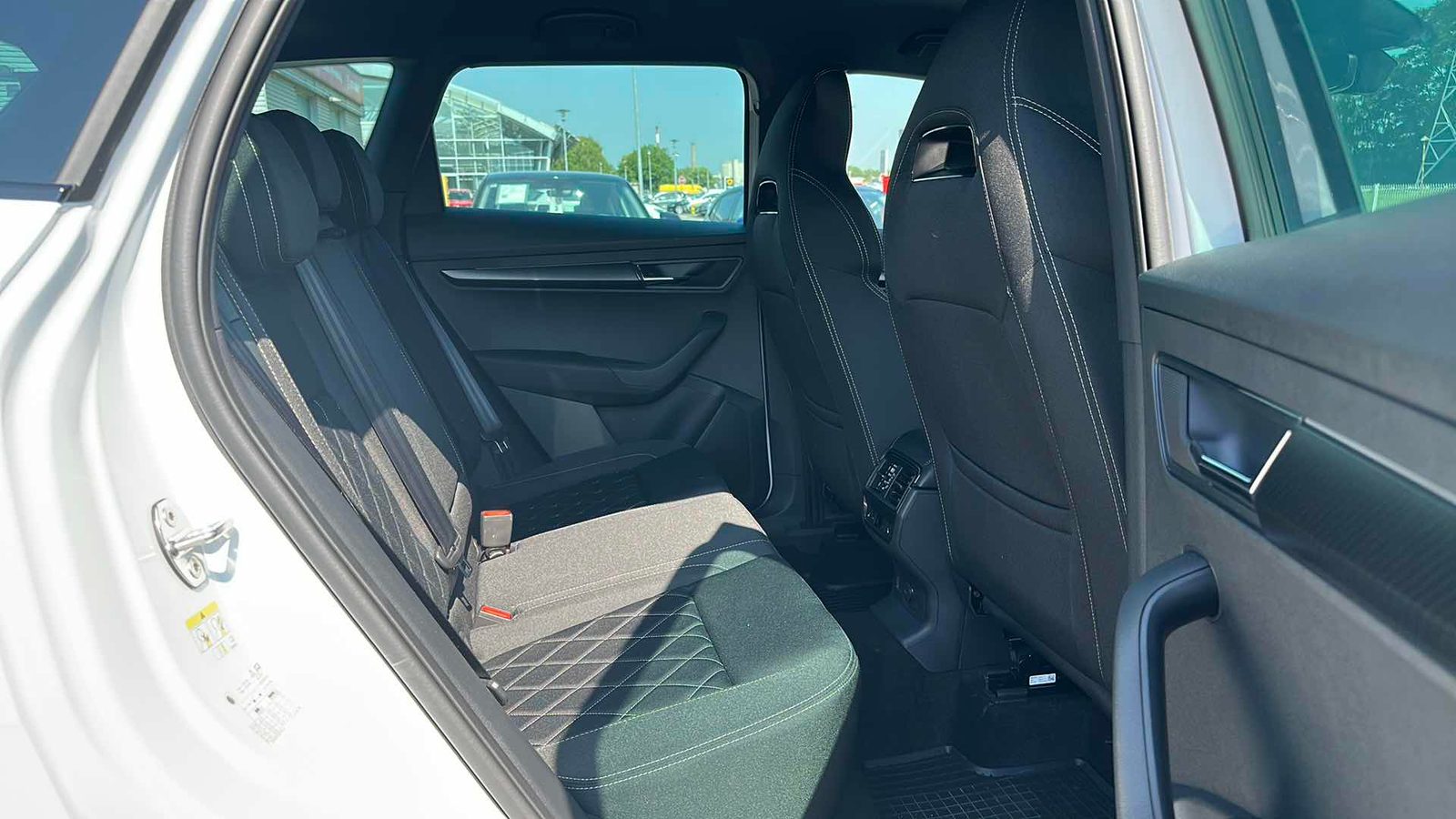 2026 Škoda Karoq — fotografija 10