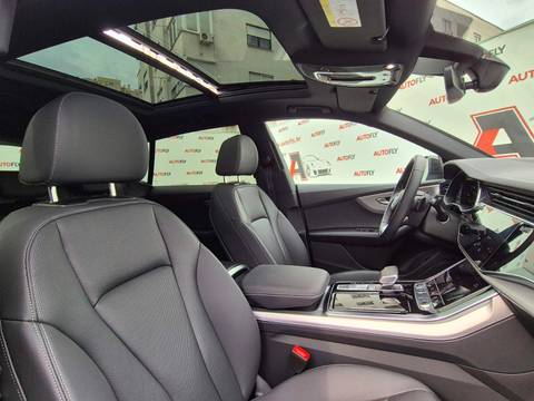 2024 Audi Q8 S line — sličica 19