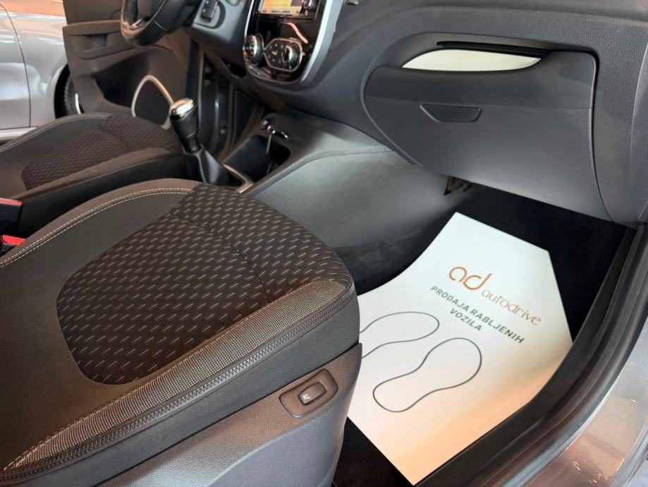 2019 Renault Captur — fotografija 21