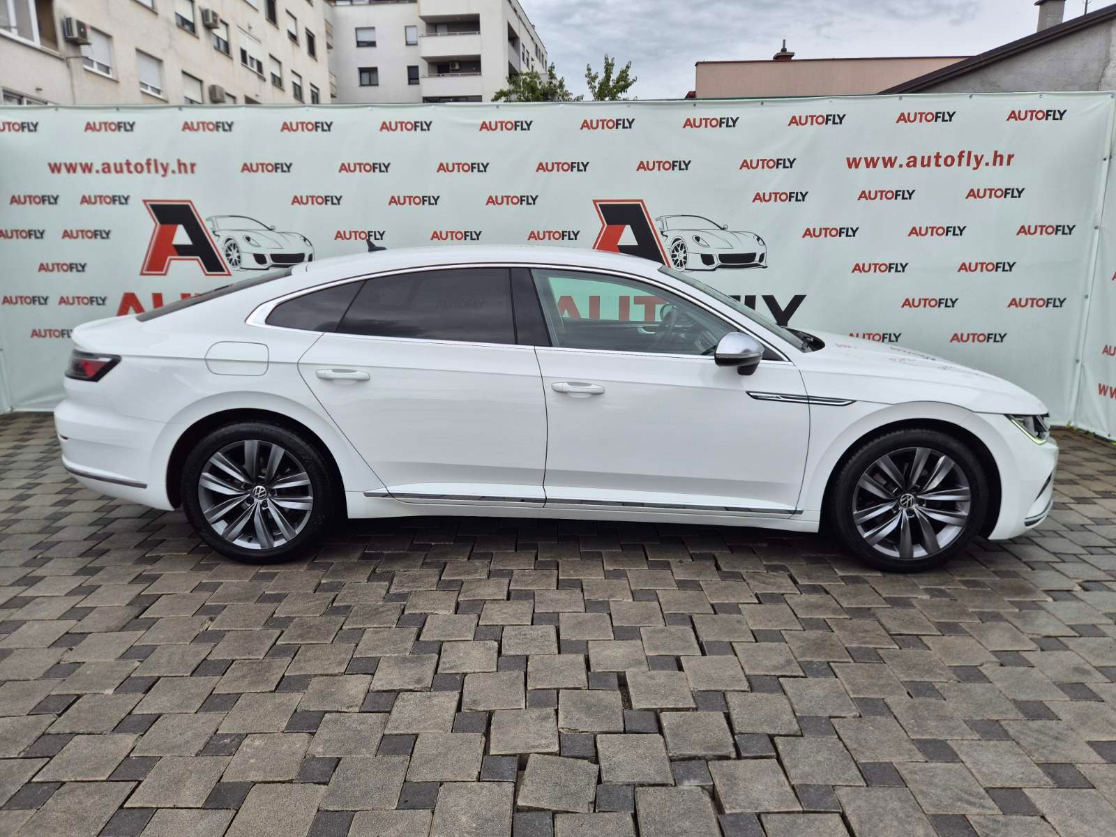 2021 Volkswagen Arteon Highline — fotografija 5