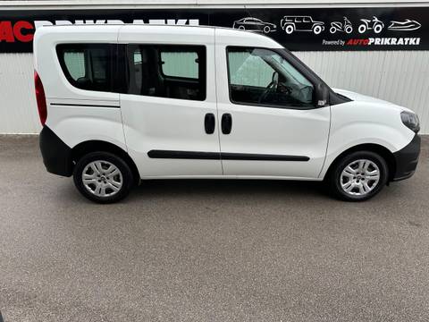 2022 Fiat Doblo — sličica 10