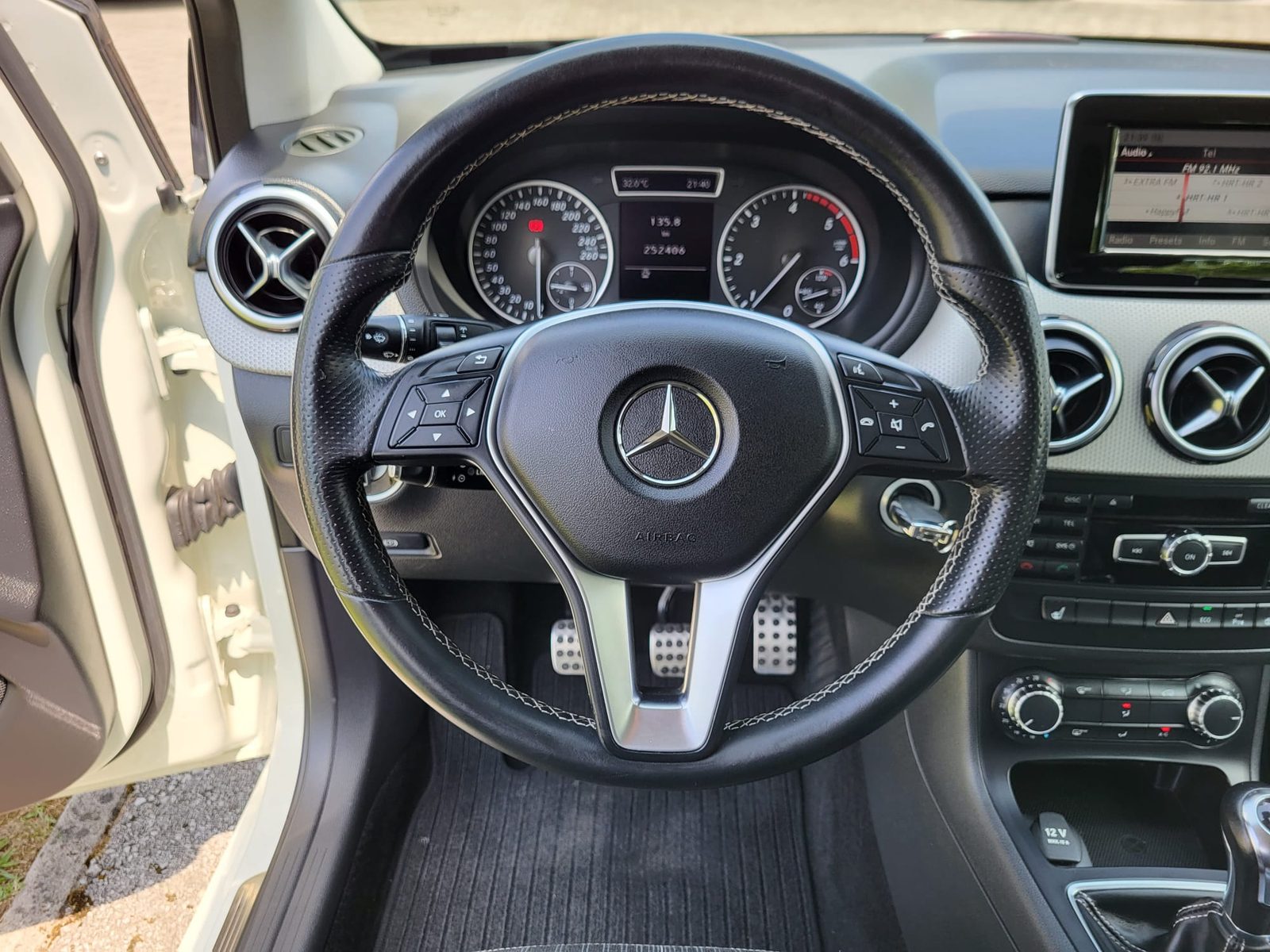 2012 Mercedes-Benz B-klasa — fotografija 5
