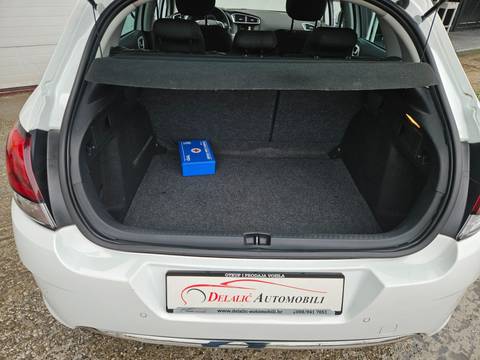 2018 Citroën C4 — sličica 17