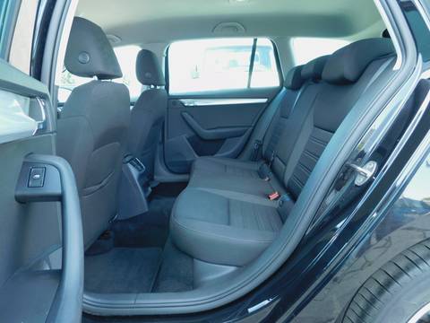 2019 Škoda Octavia Combi — sličica 11