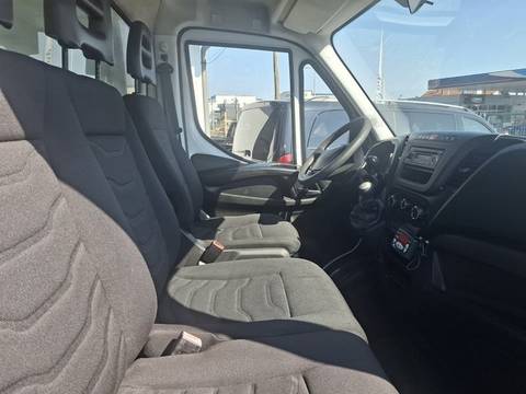 2016 Iveco Daily — sličica 10