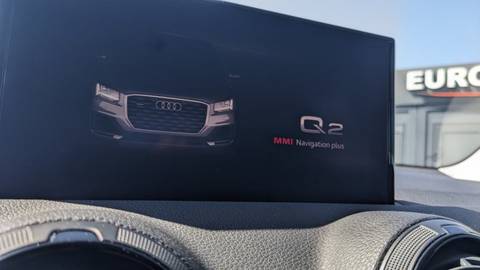 2018 Audi Q2 — sličica 22