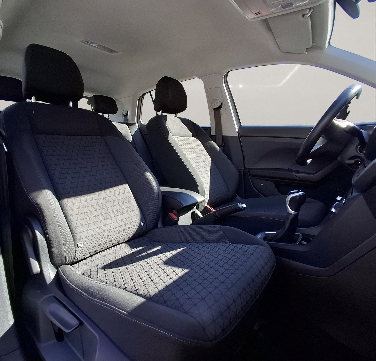 2023 Volkswagen T-Cross — fotografija 14
