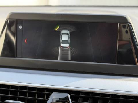 2017 BMW Serija 5 — sličica 22