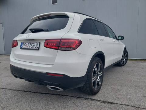 2021 Mercedes-Benz GLC — sličica 2