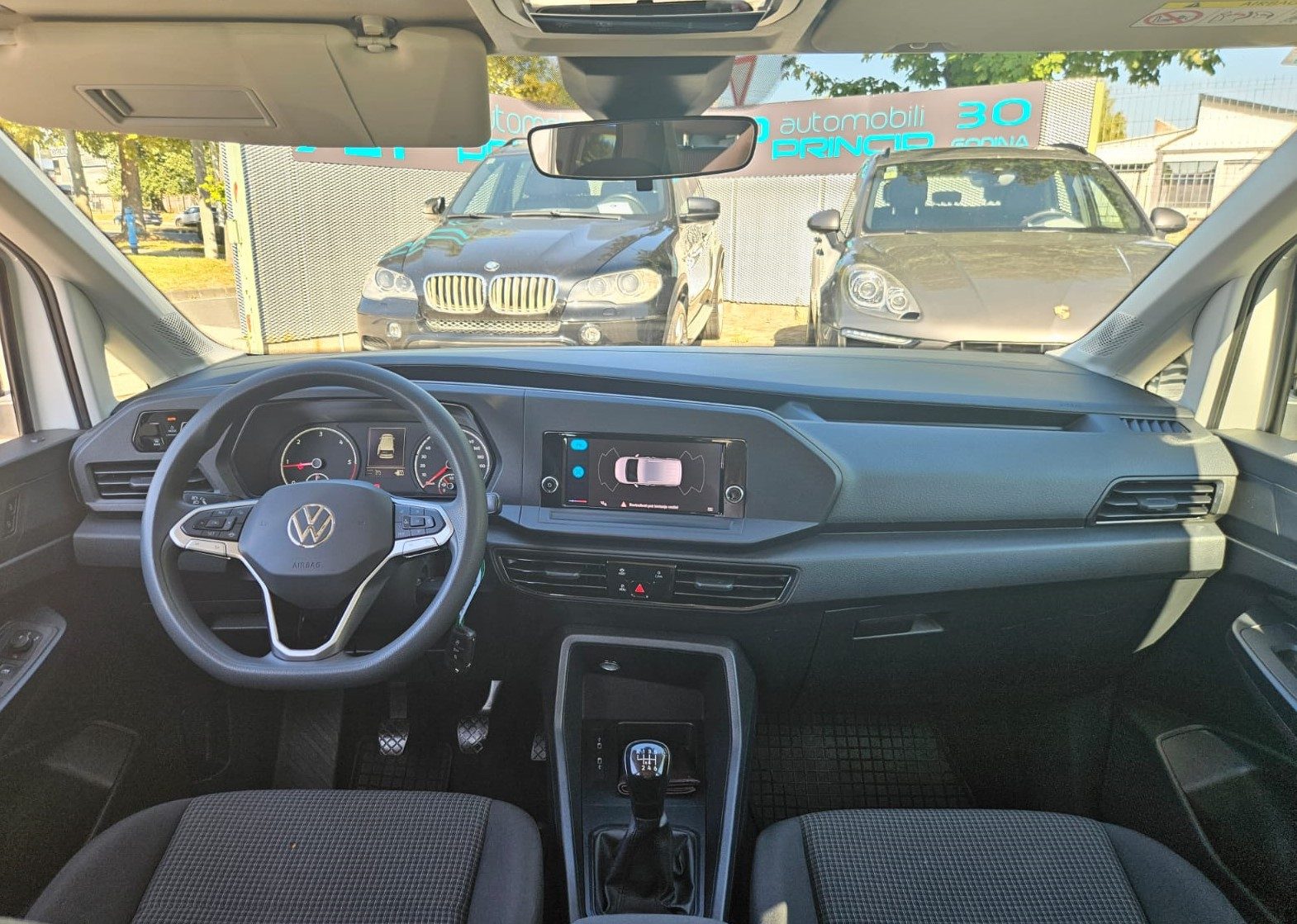 2022 Volkswagen Caddy — fotografija 18