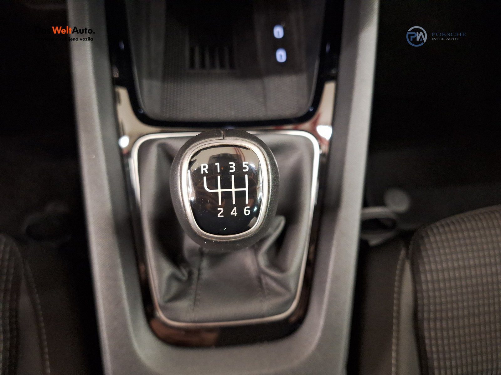 2025 Škoda Octavia — fotografija 17