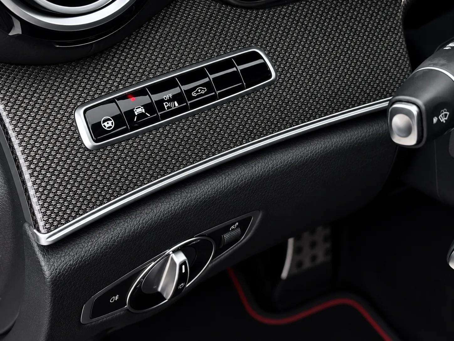 2017 Mercedes-Benz E-klasa — fotografija 27
