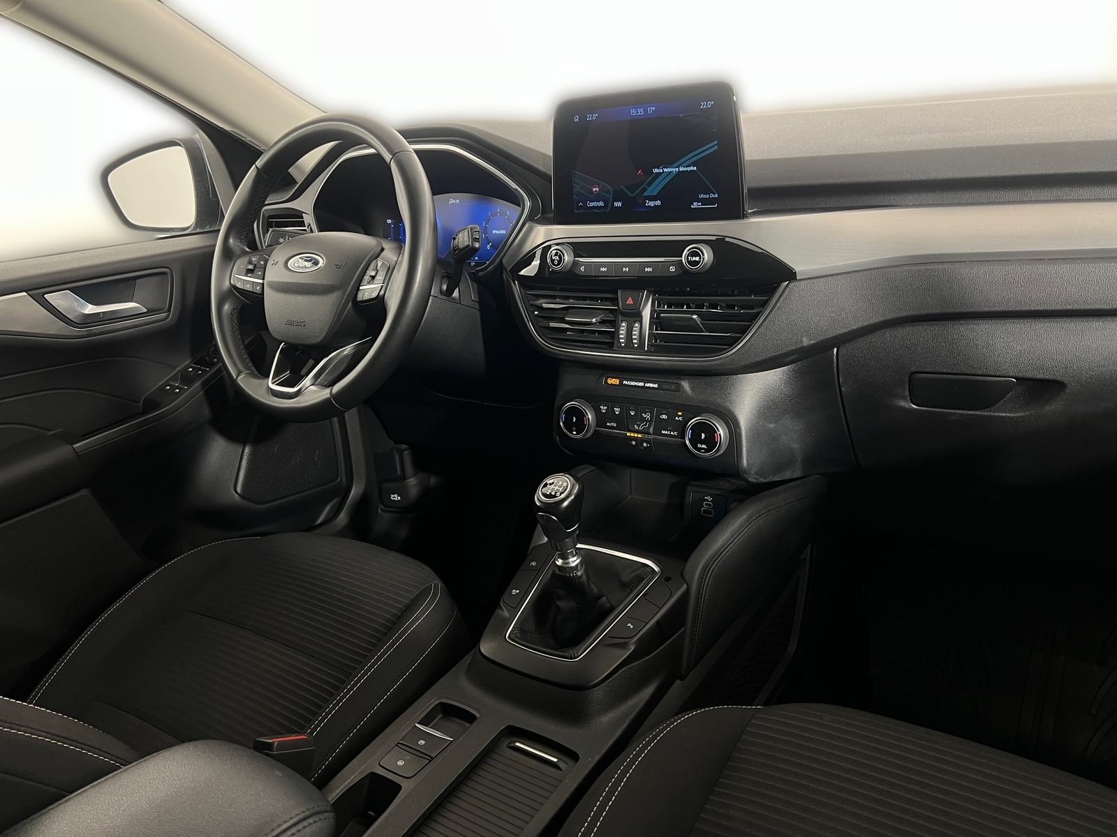 2023 Ford Kuga — fotografija 21
