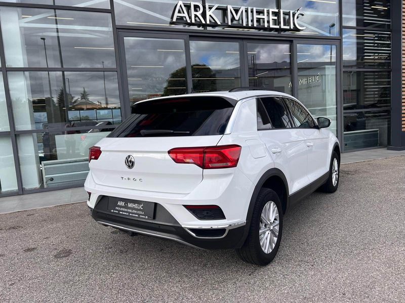 2020 Volkswagen T-Roc — fotografija 6