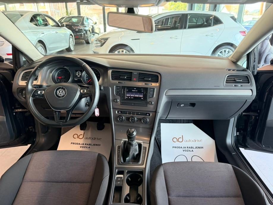 2013 Volkswagen Golf — fotografija 15