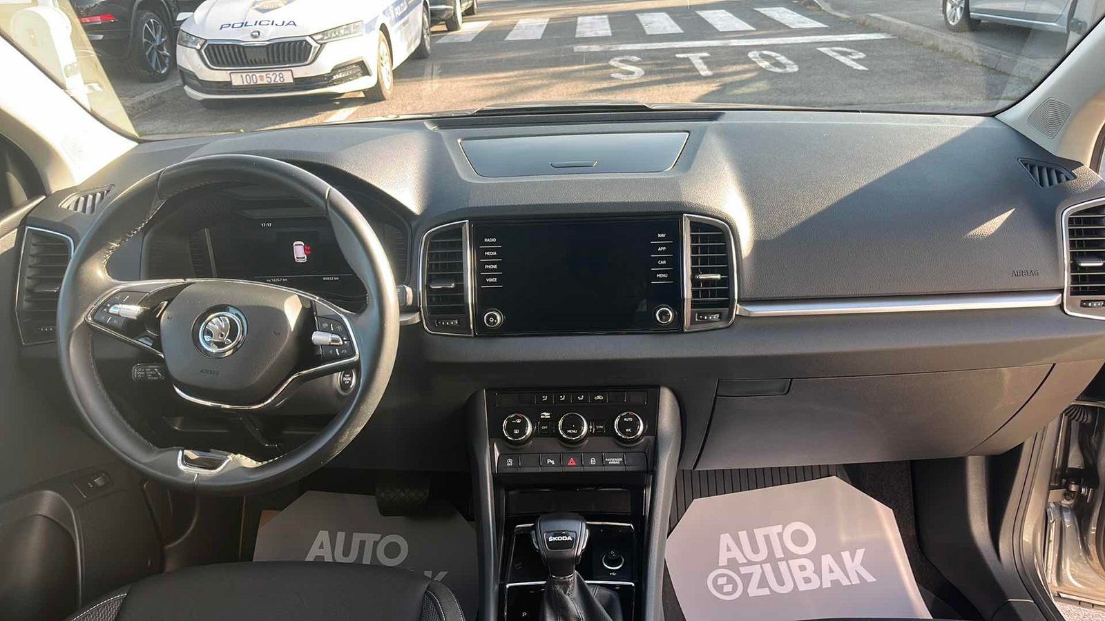 2023 Škoda Karoq — fotografija 11